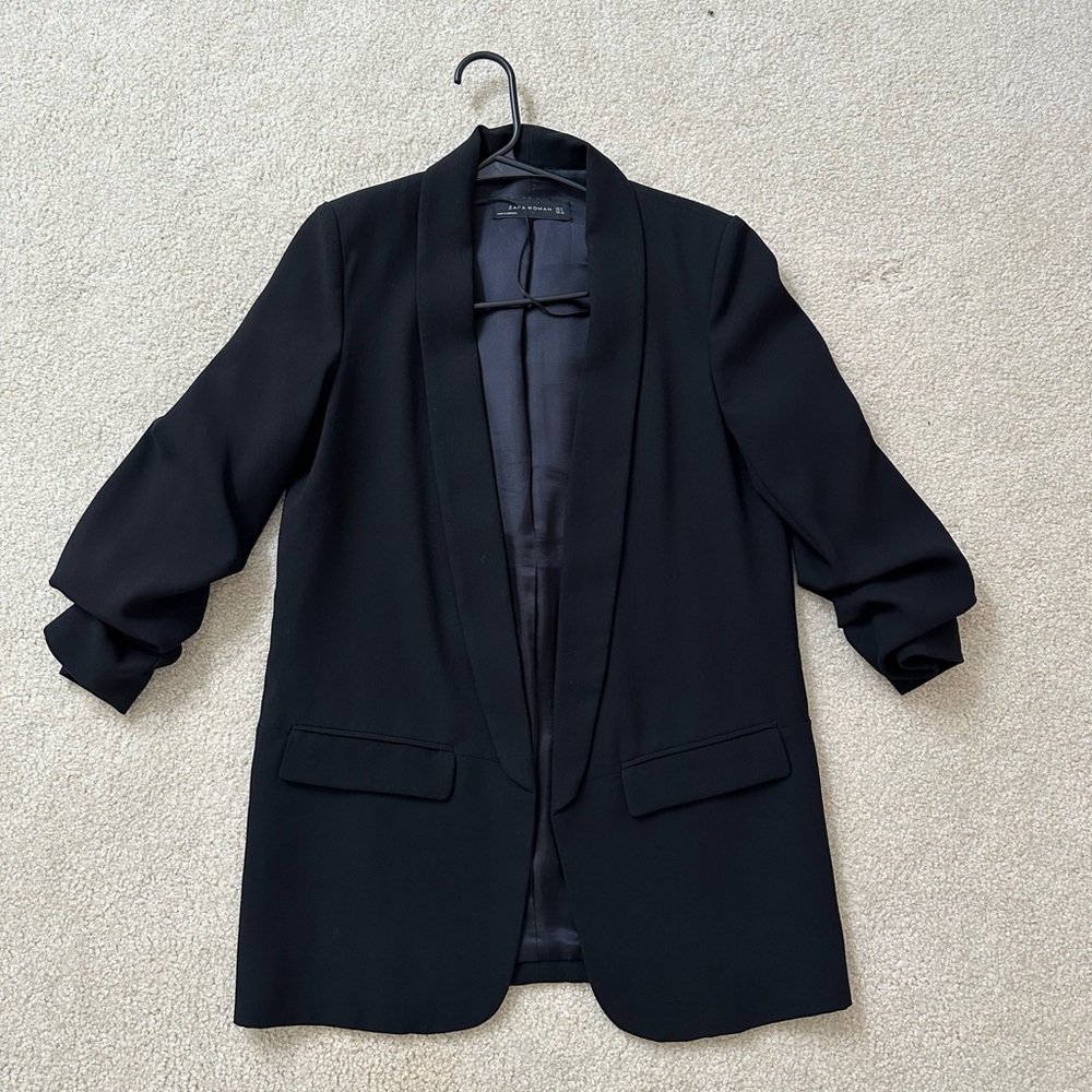 Zara black ruched sleeve 3/4 three quarter sleeve blazer lapel size small
